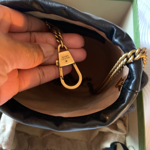 Gucci Marmot Mini Bucket Bag - Picture 4 of 10